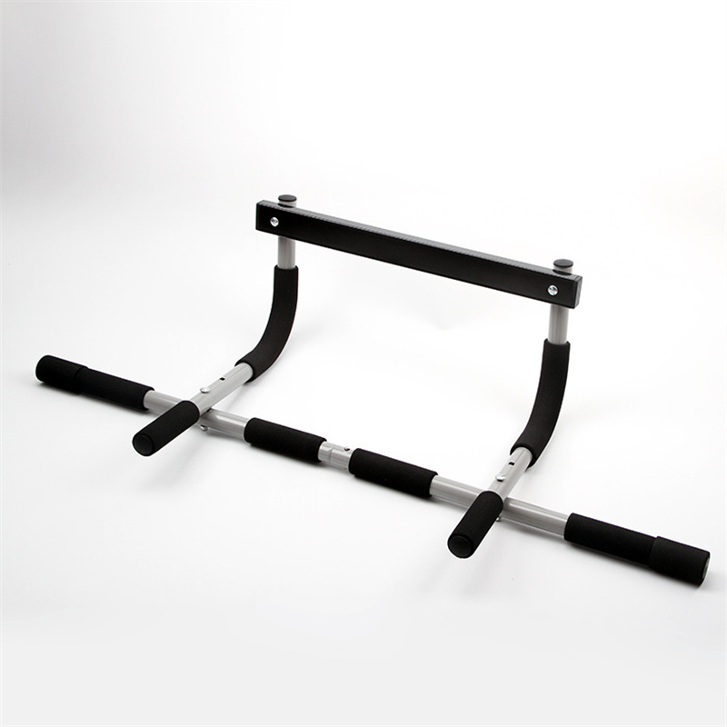 Barra per trazioni regolabile  - Chin Up Doorframe recensione e prezzo